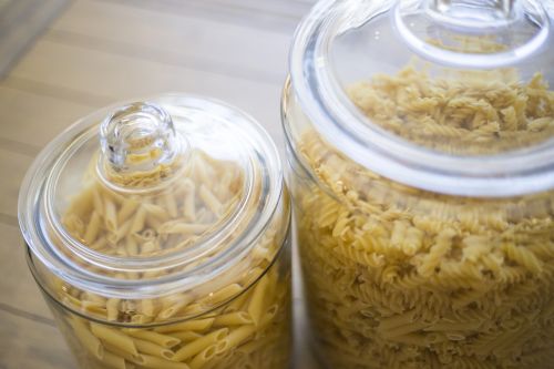 glass jar pasta cooking