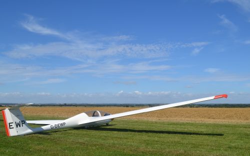 glider aviation pilot
