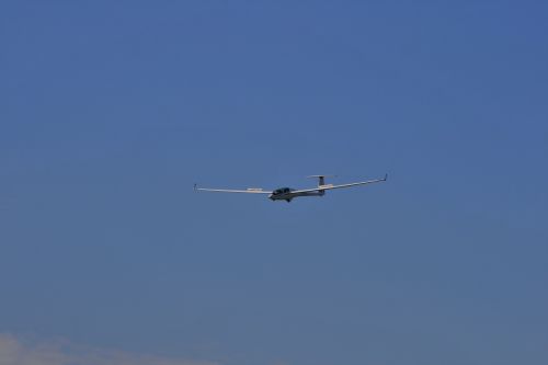 Glider In The Sky