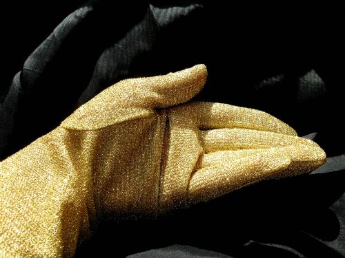 glove gold the hand