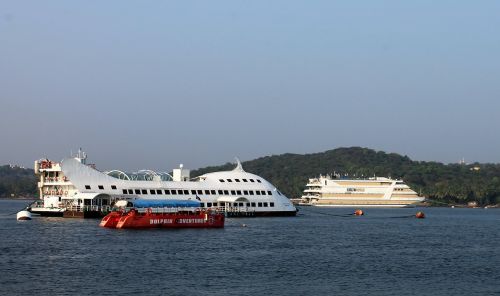 goa casino river mandovi