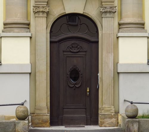 goal door front door