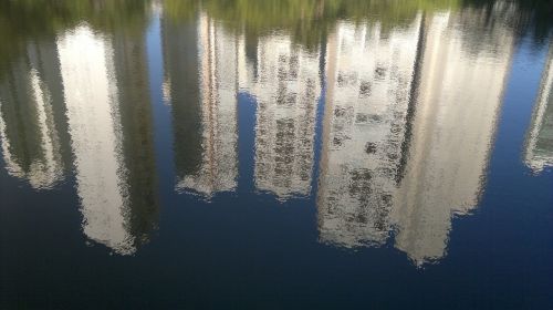 goiânia reflection lake