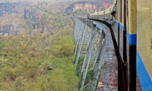 gokehteik bridge myanmar train