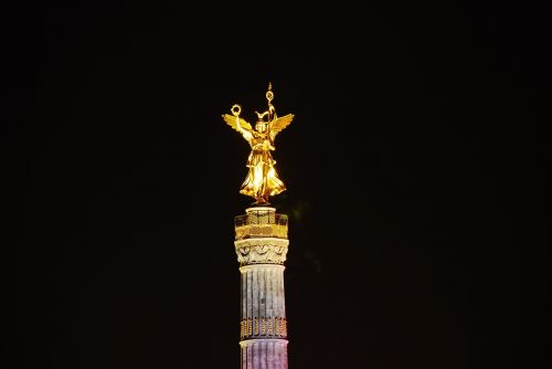 gold else night berlin