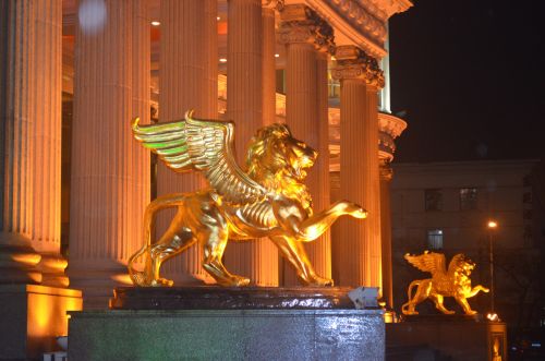 Golden Lion Statues