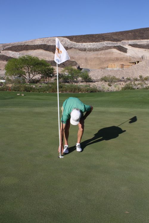 golf green hole in one