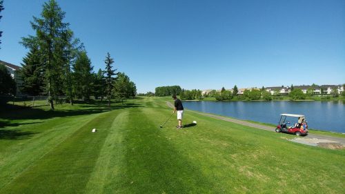 golf water course