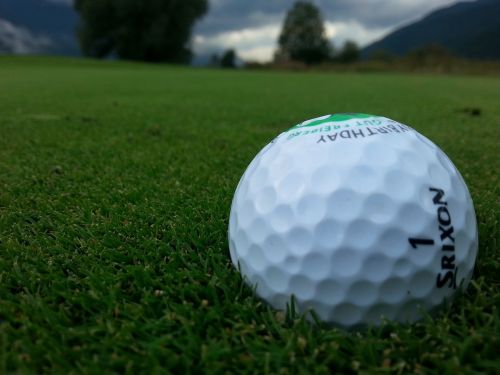 golf golf ball close