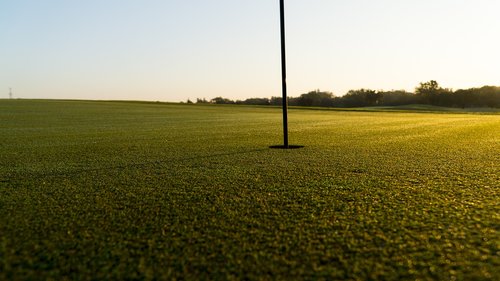 golf  golf course  golfing