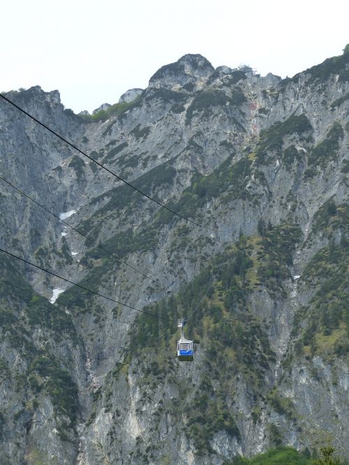 gondola cable car mountain railway