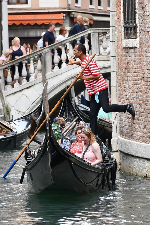 gondola  travel  venice