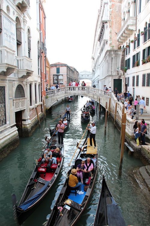 gondolas canals venice