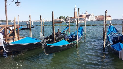 gondolas venice italy