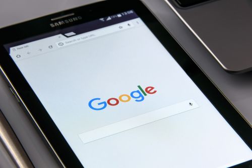 google on your smartphone search internet