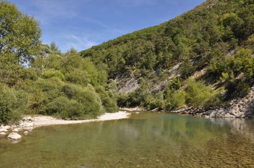 gorges du verdon river gorges