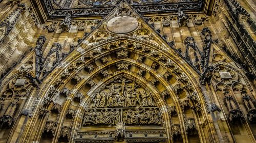 gothic cathedral sculptures