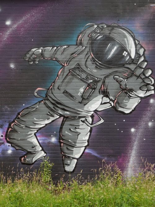 graffiti astronaut street art