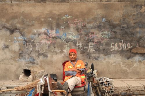 graffiti worker wall