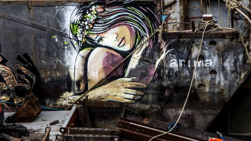 graffiti woman london
