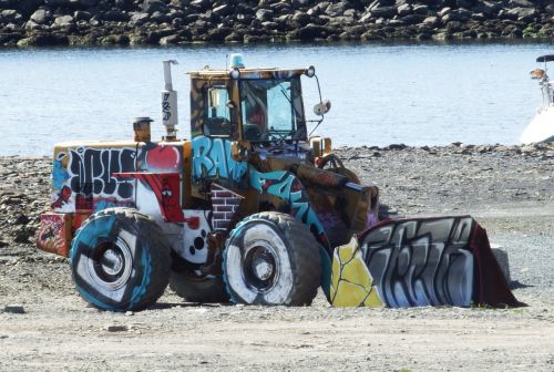 graffiti loader urban art