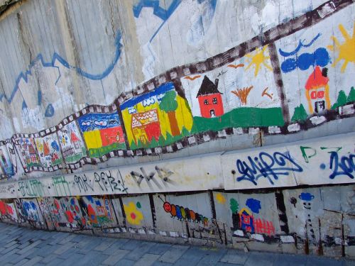 graffiti wall street