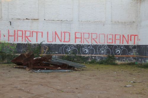 graffiti hard arrogant
