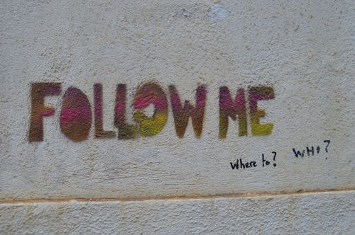 graffiti follow follow me