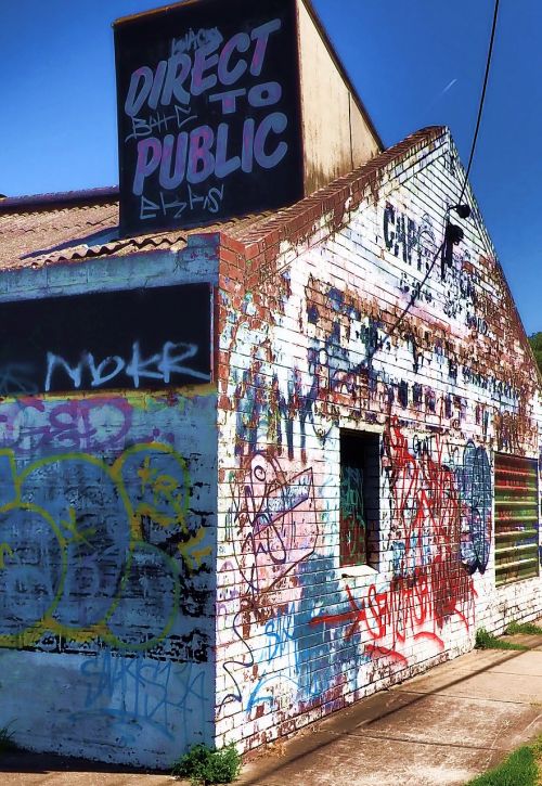 graffiti melbourne shack