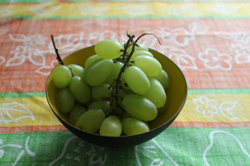 grapes bowl fruit