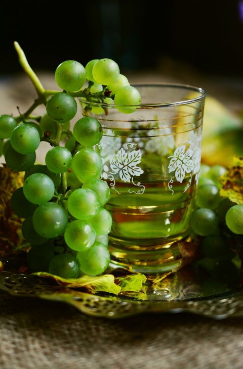 grapes wine white wine