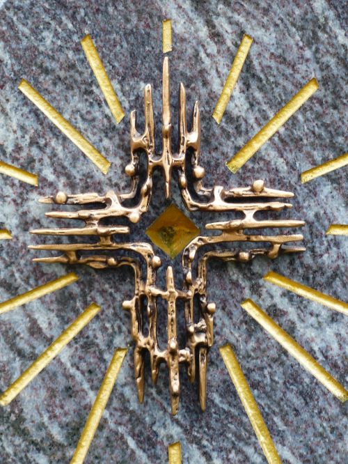 grave cross sun