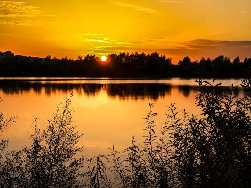 gravel pond pond water