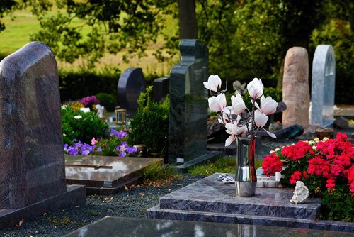 graves  cemetery  grabschmuck