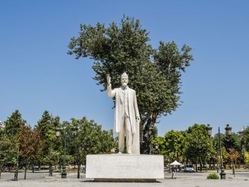 greece thessaloniki statue