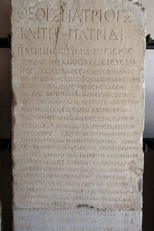 greek museum history italy