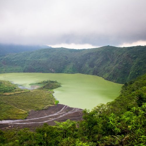 green lake crater