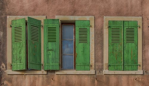 green  windows  window