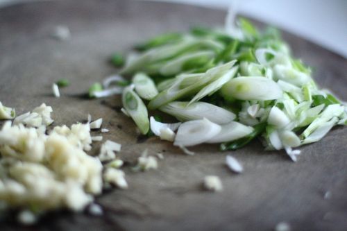 green onions vegetables