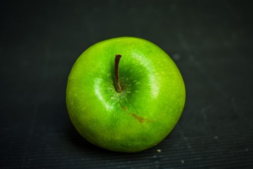 green apple  healthy  delicious