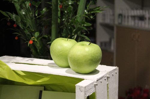 green apples apples fruit