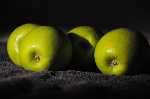 green apples chiaroscuro still life