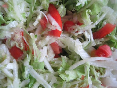 Green Salad With Tomato