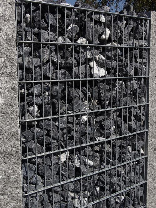 grid stones structure