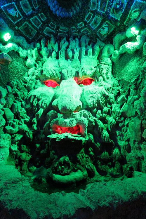 grotto hell spirit
