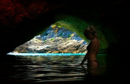 grotto ocean cave