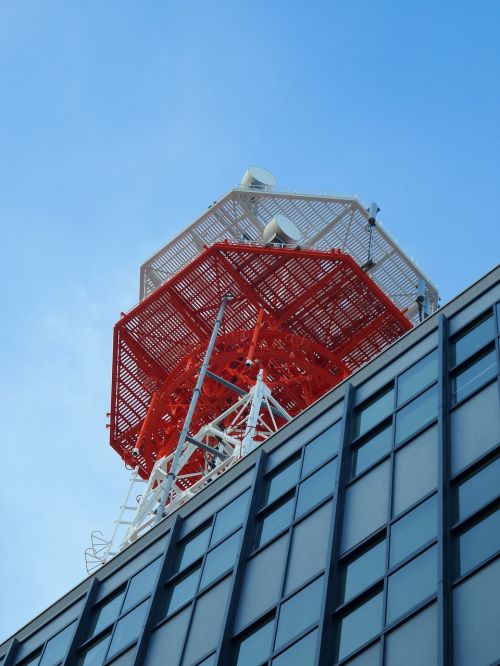 gsm tower antenna