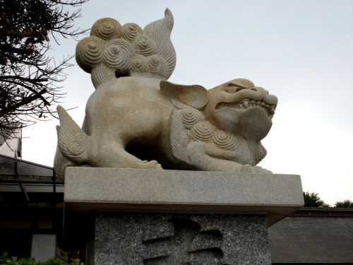 guardian dogs shrine miyazaki prefecture
