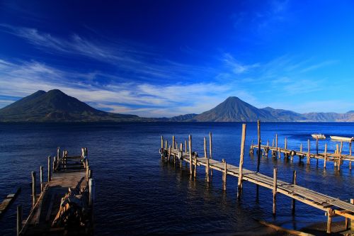 guatemala beautiful lakes