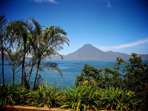 guatemala volcano lake